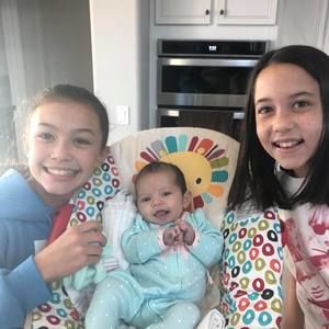 Meet your Posher, Chrissy